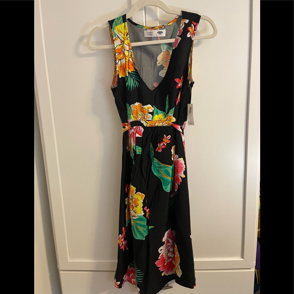 OLD NAVY Maternity Dress